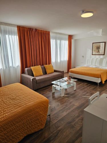 Residence Victoria Royal Garden - Accommodation - Como