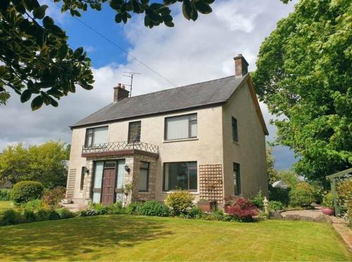 North Coast country home(Portrush,Portstewart,Giant's Causeway)