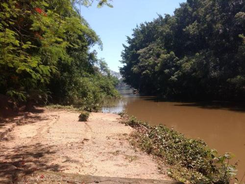 Chácara Paradisíaca às margens do Rio Jaguari