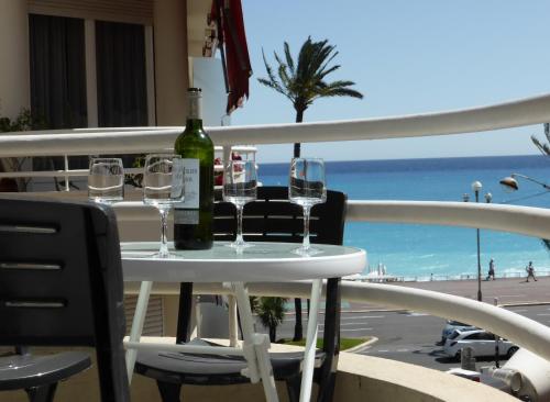 Nice Centre - Apartment with balcony and stunning sea view!, Nizza (Foto 9)