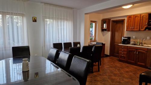 virtuve, Bonita Chalet in Șaru Dornei