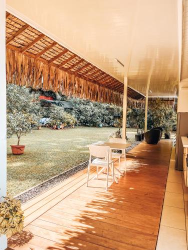 Fasiliteter, Vaikea Fare in Mahina