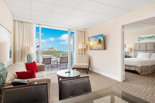 Balcony/terrace, GALLERYone - a DoubleTree Suites by Hilton near Galleria