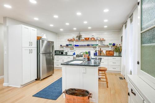 Quiet Shepherd Home Near CMU Campus! in เชฟเฟิร์ด