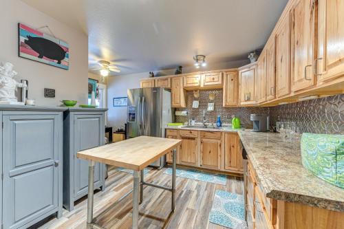 Spacious Kenai Vacation Rental with Lake Access! in Nikiski (AK)