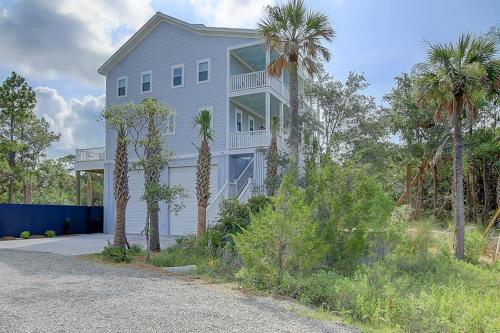22nd West 9th in Folly Beach, USA