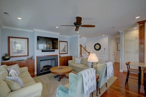 22nd West 9th in Folly Beach, USA