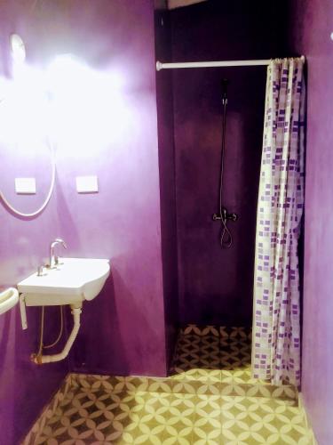 Studio Apartment image 2