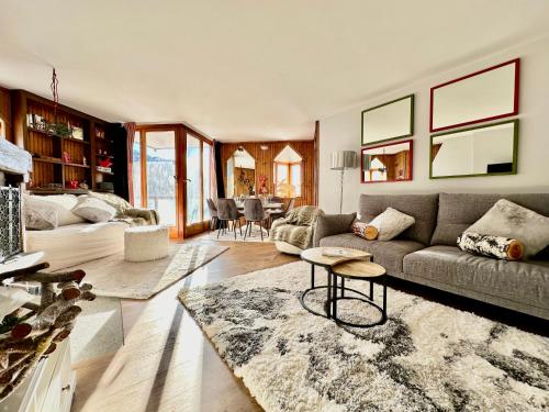 Luxury 4beds ski-in&out LARGE!
