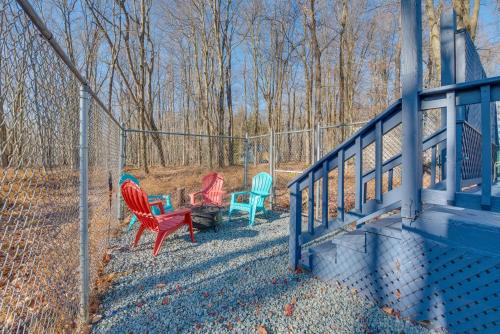 Arrowhead Lake Access Cabin with Resort Amenities thumb 3