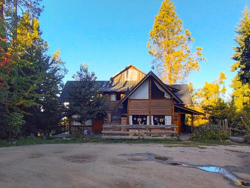 Exterior view, Cabanas km7 Bariloche in San Carlos de Bariloche