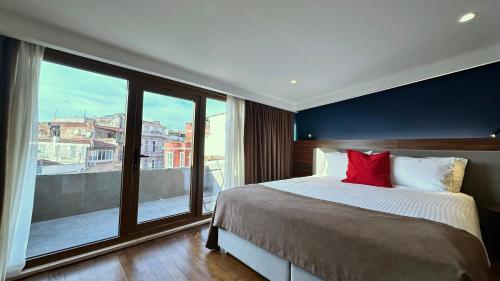 Snog Rooms & Suites - image 13