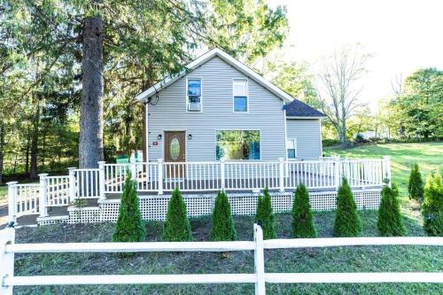 CreeksideHome, 2-5min to Ski,Hiking,Lake,Cafe&Bars in Windham, USA