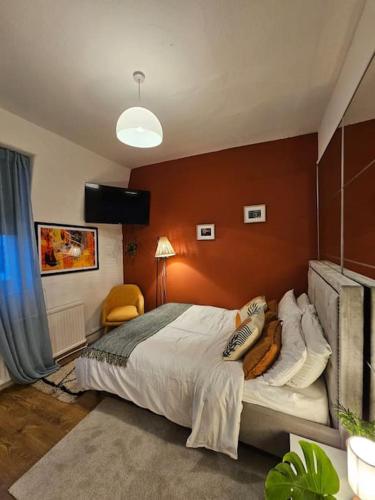 Fulham one bedroom flat, London