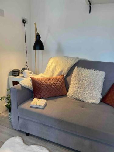 One bedroom Putney Village flat