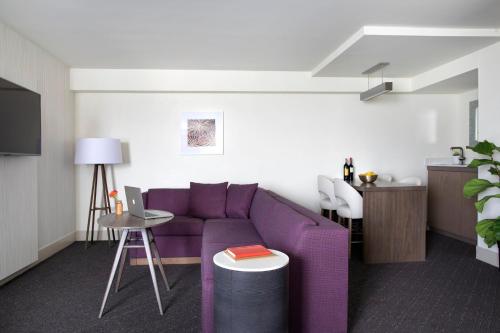 517816110 Crowne Plaza Atlanta Perimeter at Ravinia by IHG