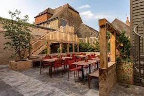 Exterior view, The George In Rye in Rye