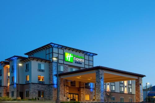 Holiday Inn Express & Suites Frazier Park, An IHG Hotel