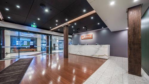Oaks Sydney Goldsbrough Suites - image 5