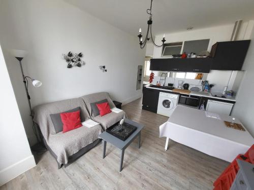 Appartement Les Sables-d'Olonne, 2 pièces, 3 personnes - FR-1-92-606 - Location saisonnière - Les Sables-d'Olonne