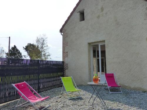 Gîte Cressanges, 4 pièces, 6 personnes - FR-1-489-28