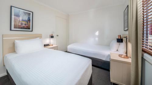 Oaks Sydney Goldsbrough Suites - image 13