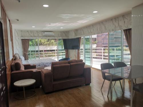View Talay6 by Blue Ocean Suite