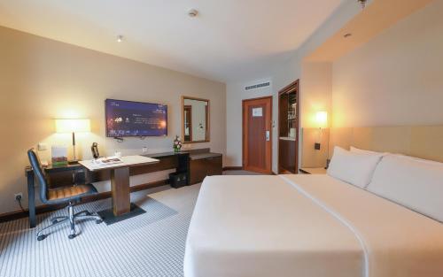 room detail thumbnail 1