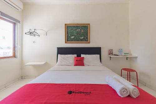 RedDoorz Syariah @ Jl Raya Sukabumi in Sukabumi