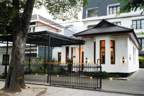 BUMINAKURA – Bandung, ID