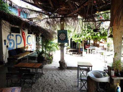 Garden, Spicy23 - M' Pai Bay in Koh Rong Sanloem