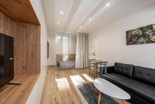 P Moderný byt v blízkosti centra