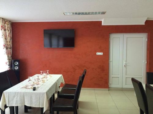 Pensiunea Valea Frumoasei - image 3