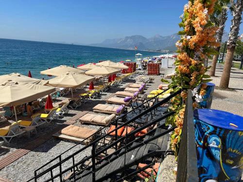 Güden-Pearl Apart Hotel , Große Apartments mit Küche , Privater Strand , Ausgezeichnetes Frühstück, Antalya
