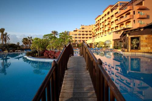 Elba Sara Beach & Golf Resort - image 7