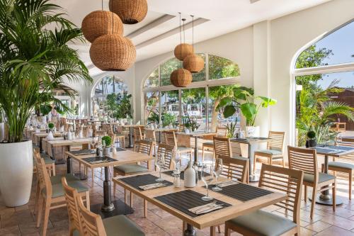 Elba Sara Beach & Golf Resort - 레스토랑