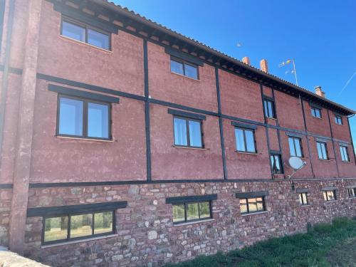  Tres Navíos en el Mar Casa Rural de 10 habitaciones con baño individual precios web in Montejo de Tiermes