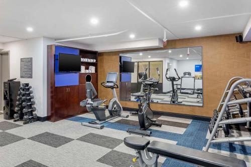 Fitness center, Comfort Inn & Suites Irvine Spectrum in Lake Forest (CA)