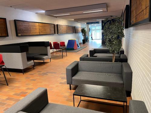 Intrare, Hirtshals Idrætscenter - Vandrehjem - Hostel in Hirtshals City Center