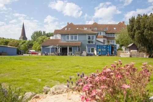 Hostel oder Ferienwohnung 1-16 Personen im BLAUEN HAUS in Fehmarn, Deutschland