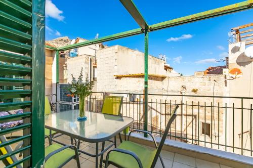 Sea View Charm - Mondello Apartment with Terrace, Palermo (zdjęcie 10)
