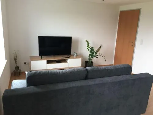 Ruhige schöne 2-Zimmer Ferienwohnung in Höchst, Österreich