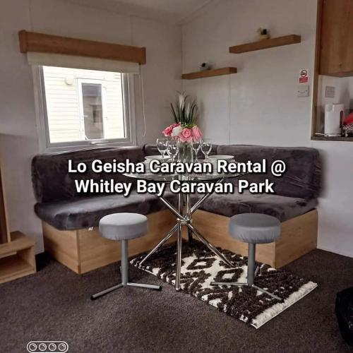 Lo Geisha Caravan Rental at Whitley Bay Caravan Park - Hotel - Whitley Bay