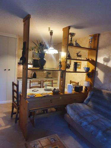 Faciliteiten, Residence adret in Saint-Étienne-de-Tinée