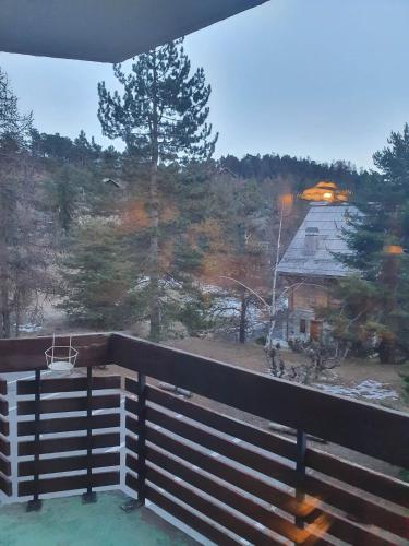 Omgeving, Residence adret in Saint-Étienne-de-Tinée