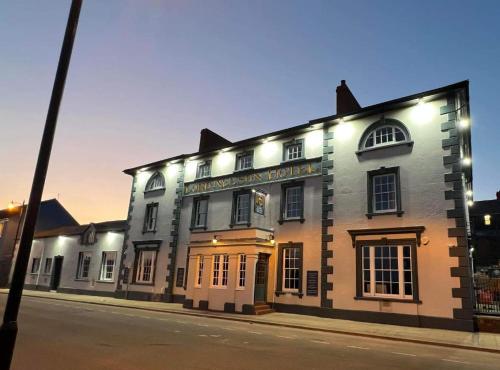 . THE LORD NELSON HOTEL