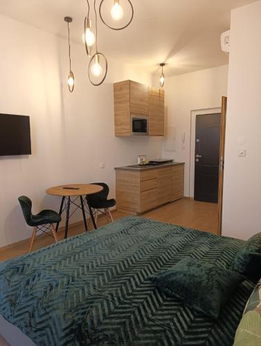 MH Apartments