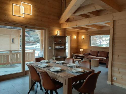 Chalet Genie des Alpages, 8 personnes, proche stations in Entremont