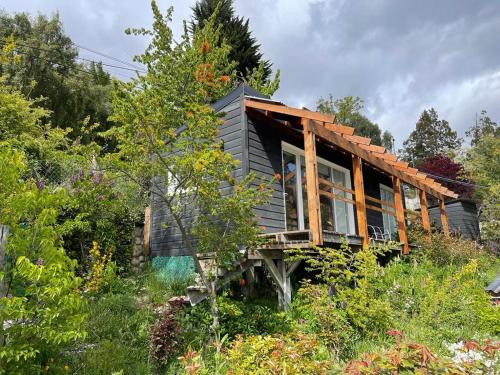 Casita luminosa en el centro de Bariloche!