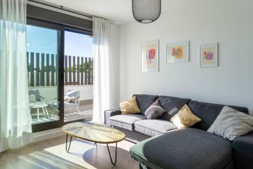 Serene Terrace Apartment, Málaga